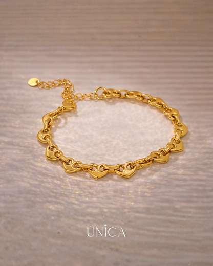✨ PACK 6 - ARETES AMOR + PULSERA LUCY