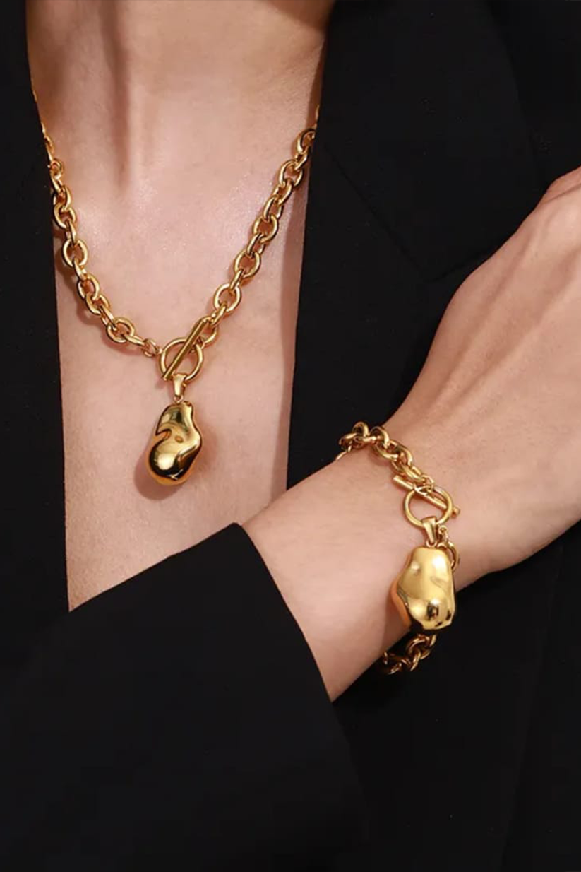 ✨ Pulsera July